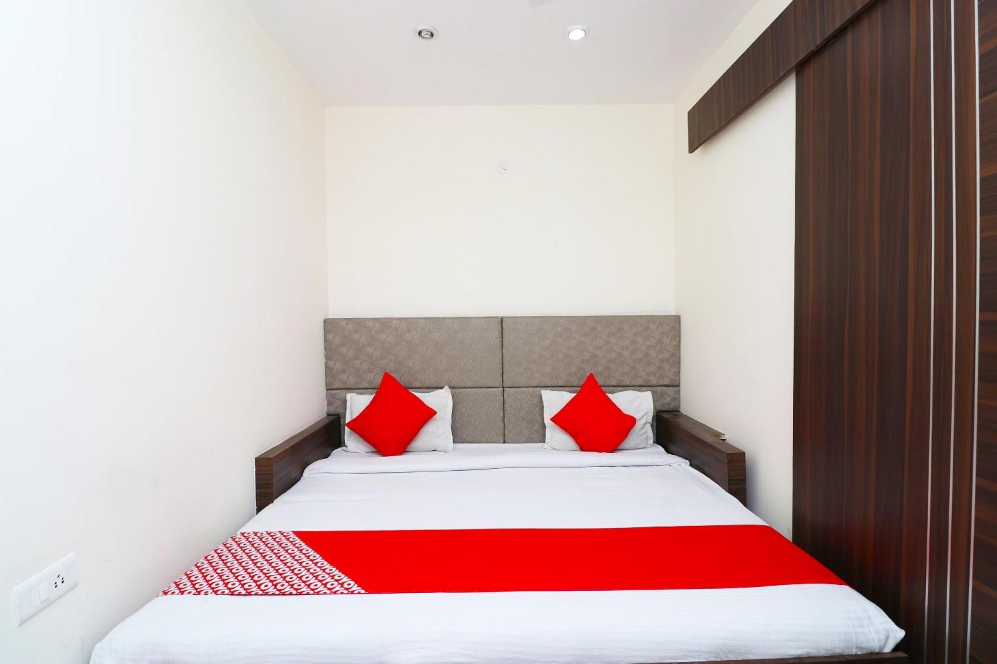Hotel O Ashiyana Bhairaun Ghāt Dış mekan fotoğraf